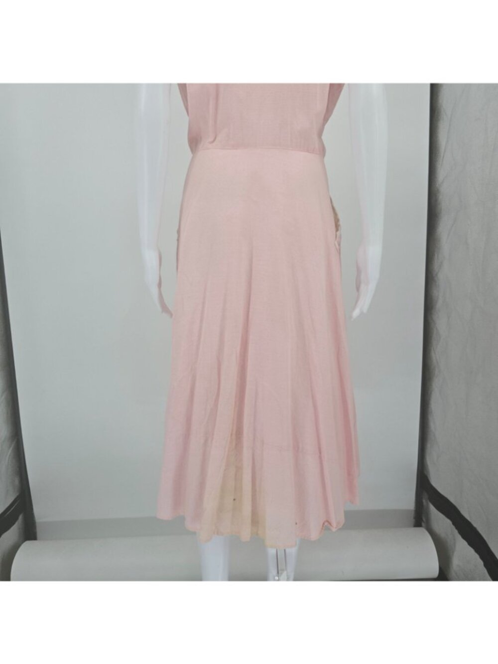 Vintage 1950s Loungees Pink Swiss Dot Double-Breasted Fit & Flare Day Dress (L) - Picture 10 of 13